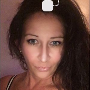 Meet your Posher, Sylvia